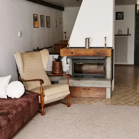 Gemütliches Ferienreihenhaus Mit Holzkamin Im Schwarzwald *